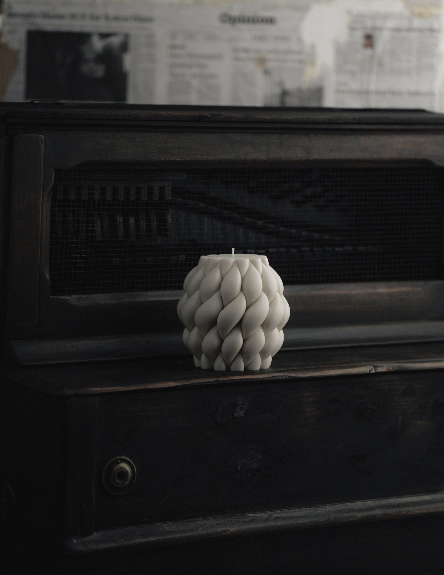 Knot Ball Candle
